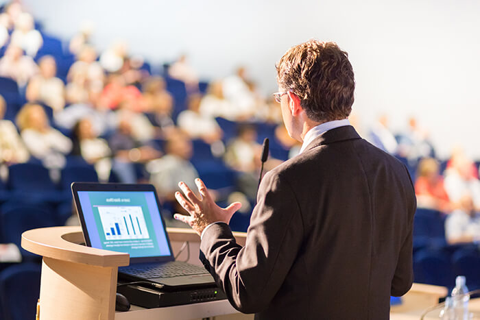 The Difference Between Guest Speakers And Keynote Speakers